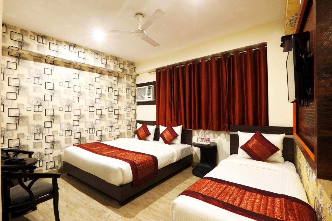 Hotel Ark Wood At Airport New Delhi Exterior foto