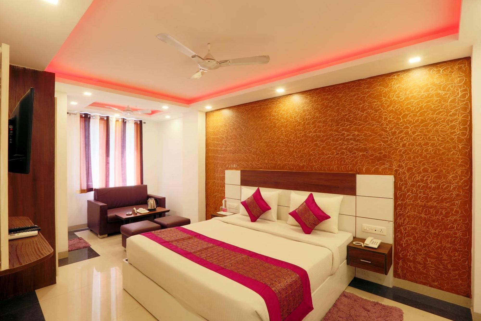 Hotel Ark Wood At Airport New Delhi Exterior foto
