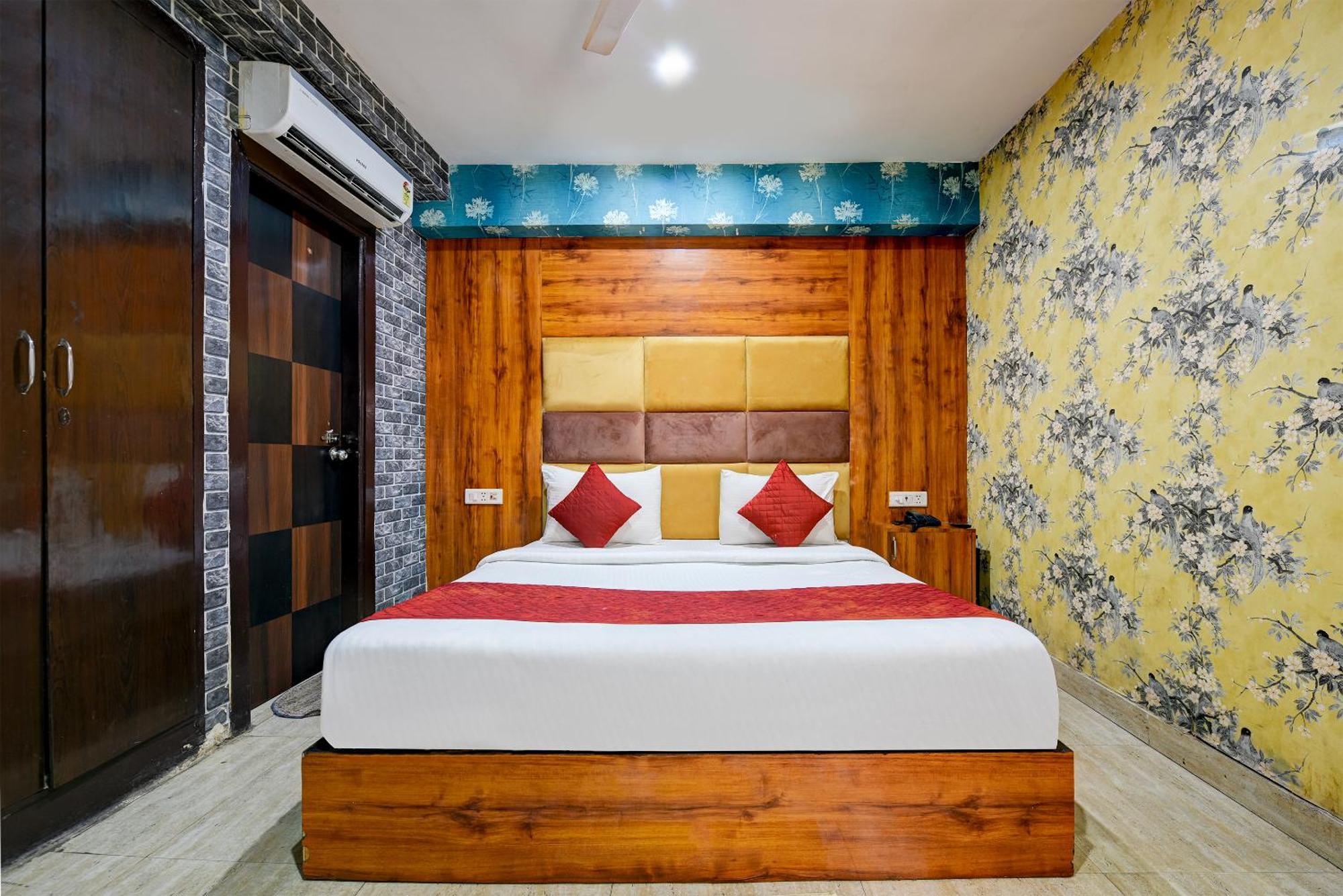 Hotel Ark Wood At Airport New Delhi Exterior foto