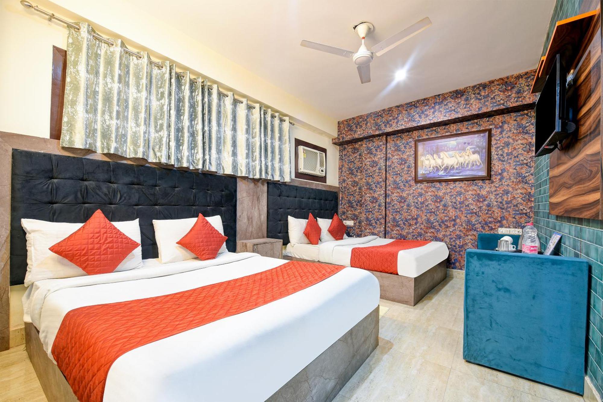 Hotel Ark Wood At Airport New Delhi Exterior foto